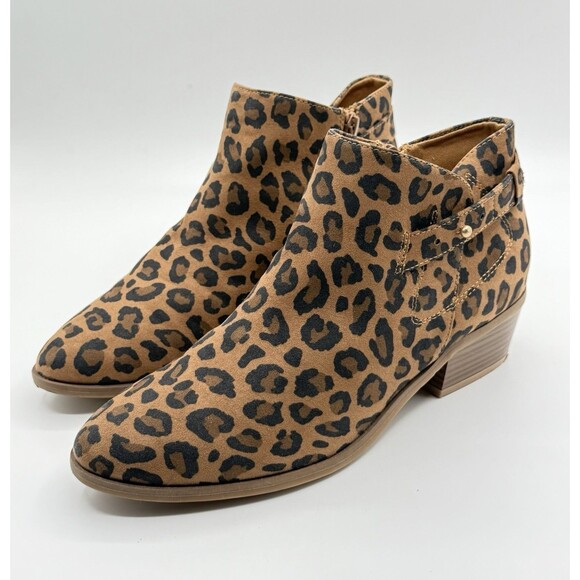 Old Navy Booties Womens Size 8 Faux Suede Leopard Print Side Zip Ankle Boot - Picture 1 of 5
